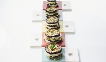 rav-mille-feuille-d-aubergine-aux-ravioles-au-basilic-et-mozzarella