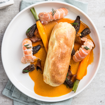 quenelle-buns-with-jumbo-shrimp-and-morel-mushrooms