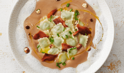 dauphine-ravioles-chesnut-veloute-and-bacon-cream