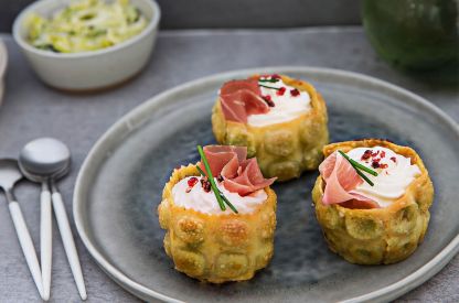 ravioles-cups-croustillantes-saumon-fondue-de-poireau-chevre