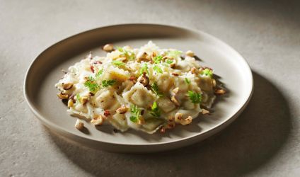 Ravioles aux truffes et creme de chou fleur